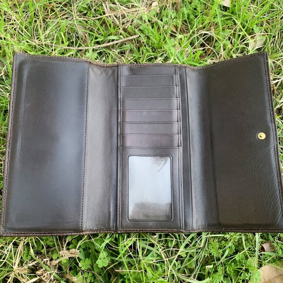 Coach Tri-Fold Wallet in Signature Canvas Khaki, Mahogany - Picture 3 of 9